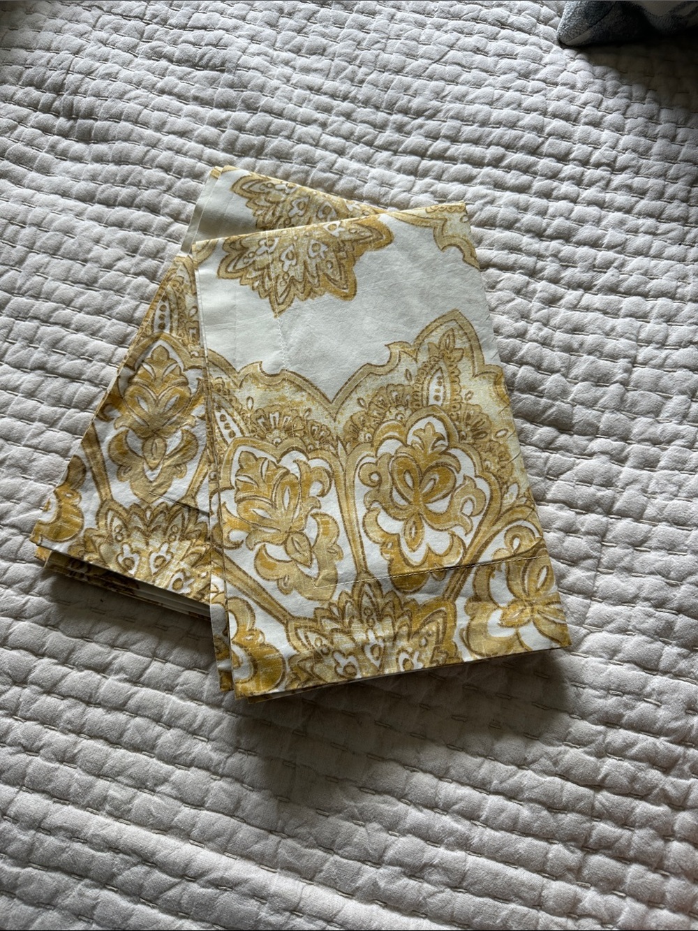Pottery Barn Britt Medallion Standard Shams Pair of 2 Gold